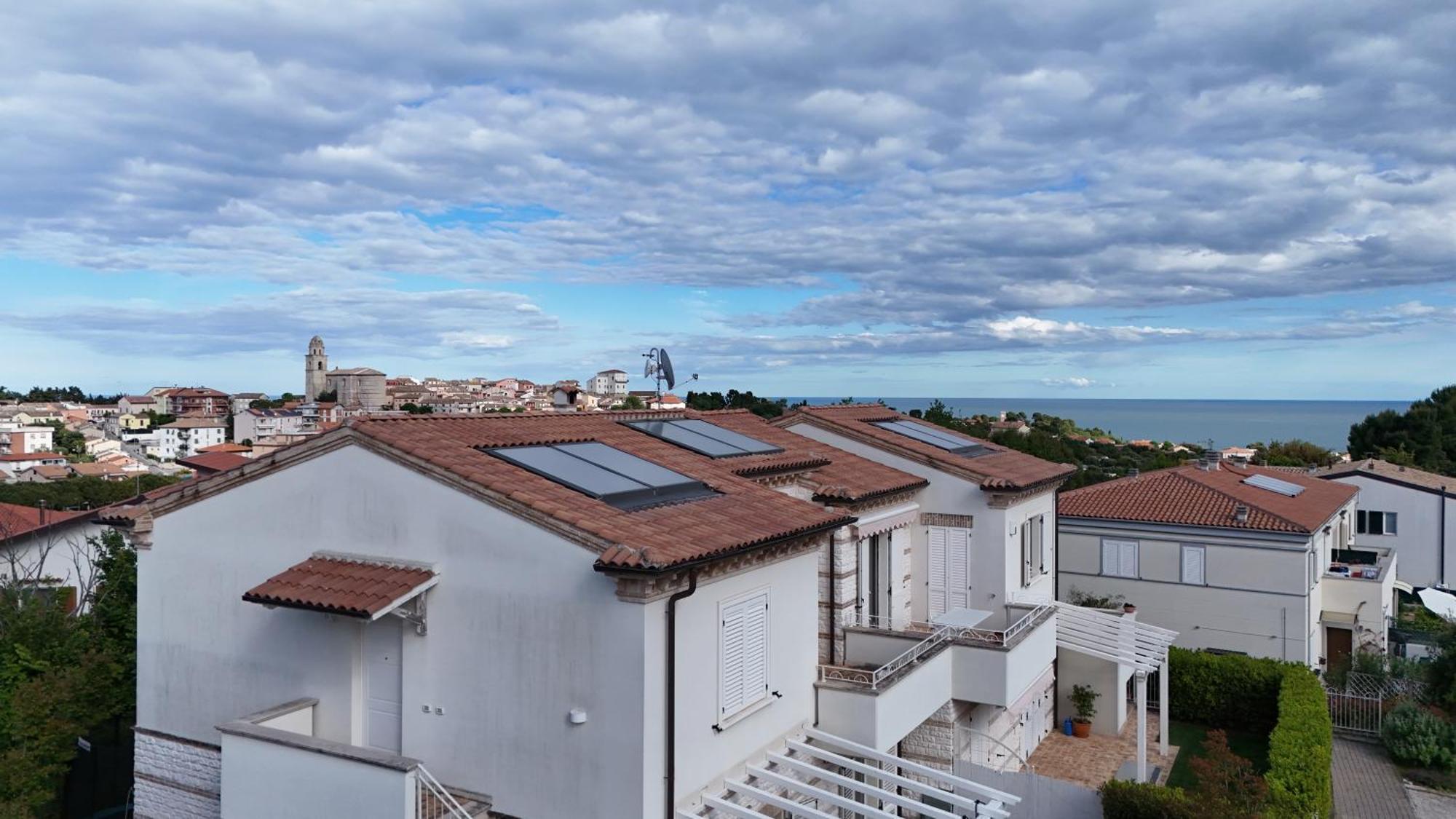 S023 - Sirolo, Magnifico Trilocale Design Con Terrazzo Διαμέρισμα Εξωτερικό φωτογραφία